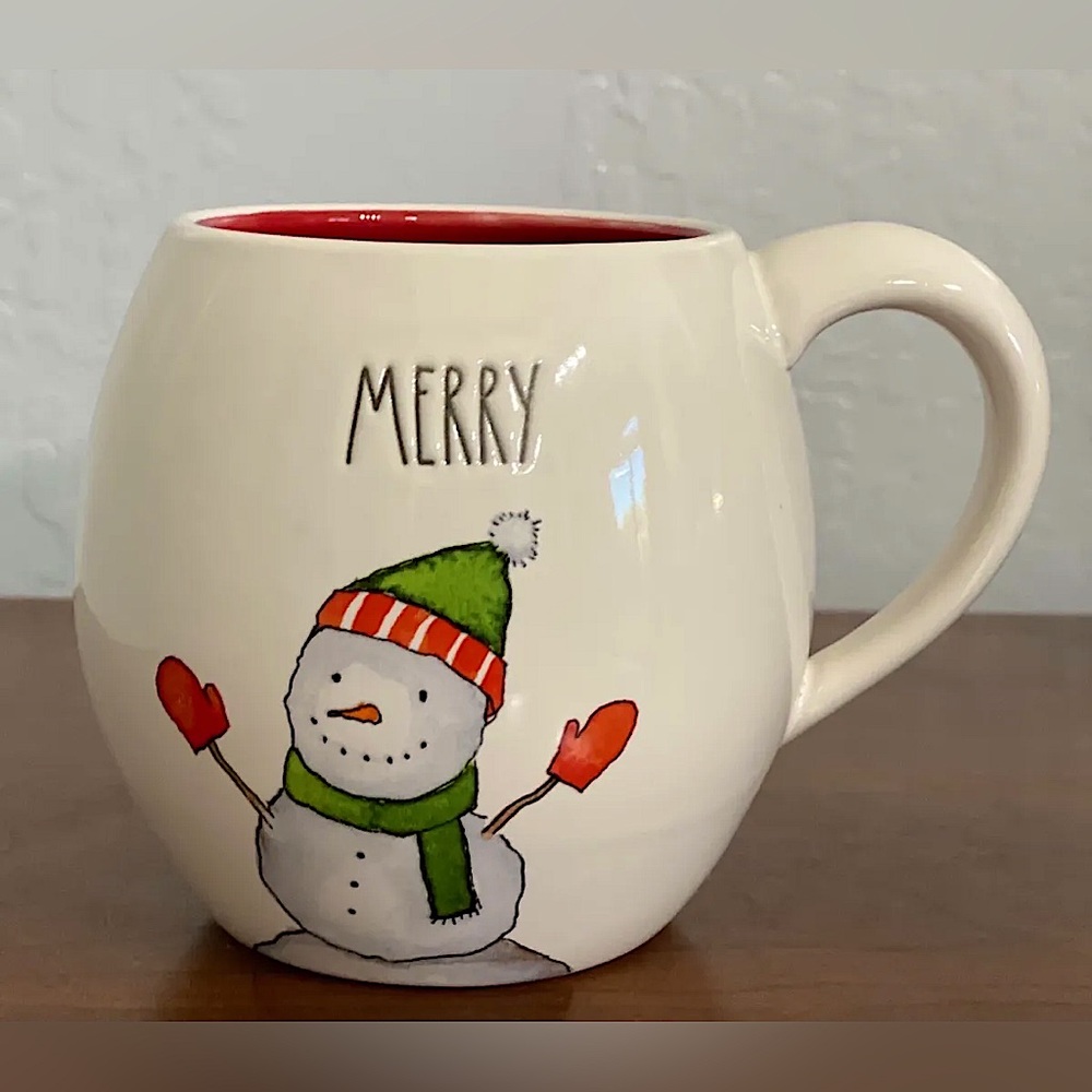 2/$25 Rae Dunn Merry Mug